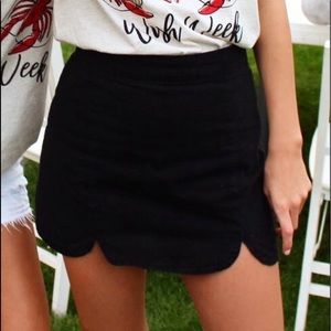 Scalloped skirt, charcoal black perfect for summer!